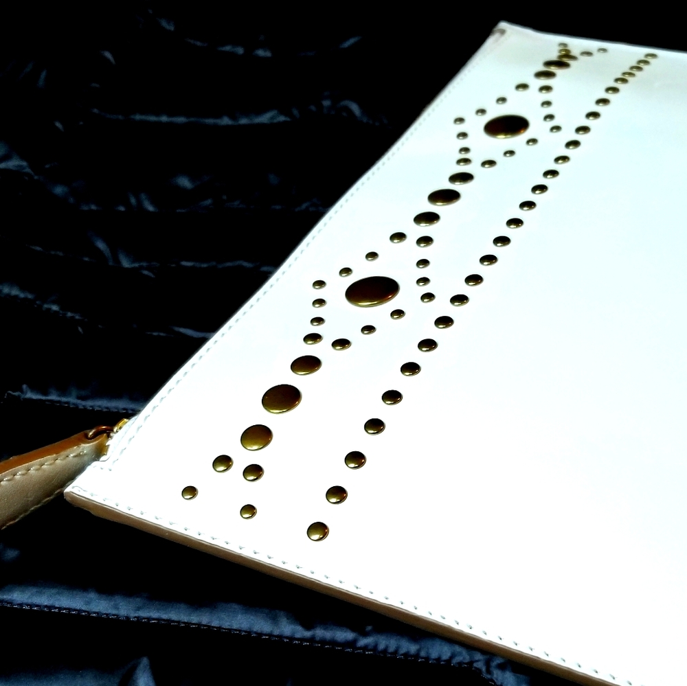 NWT Frye Harness Stud Pouch Clutch Ivory Leather - Picture 9 of 11